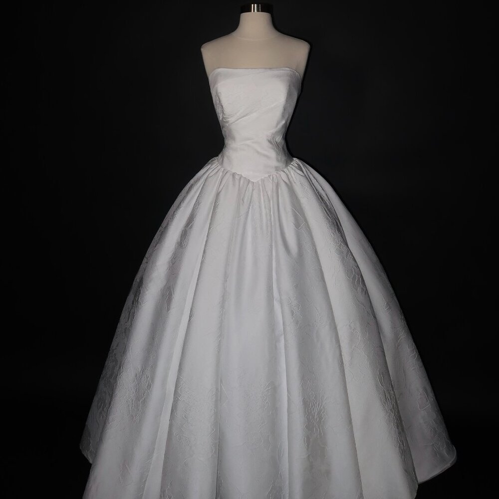 Preloved US 10 Anna Augusta Silk Bridal Gown